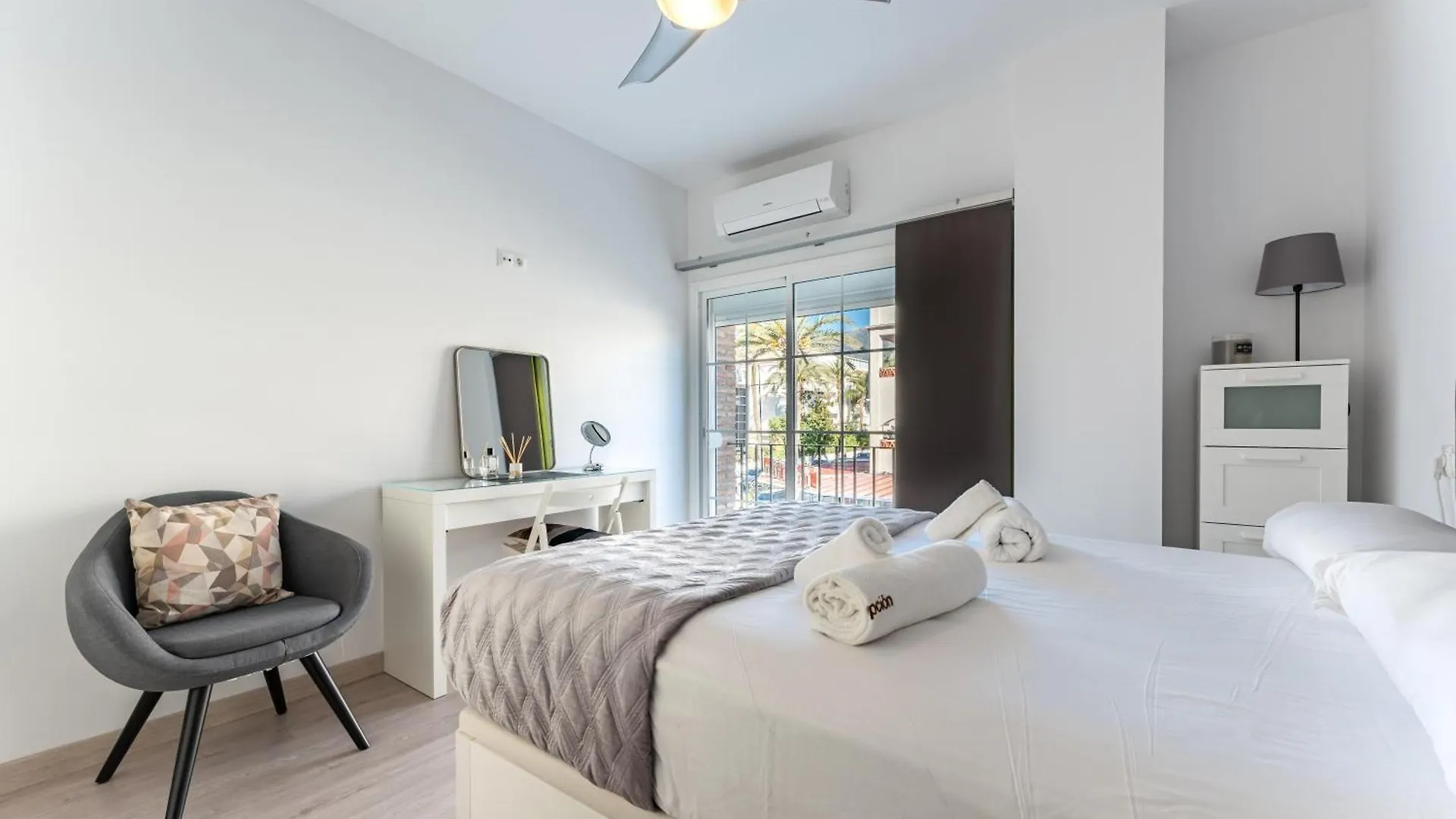 Apartment Bhost - Las Palmeras Benalmadena Spain